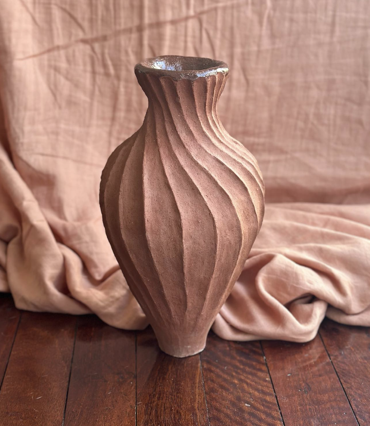 Dust pink vase